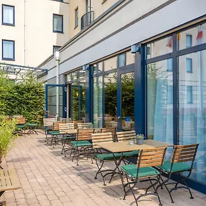 https://holiday-inn-express-dortmund.dortmundhotels.net