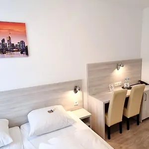 https://adler-hotel-frankfurt.frankfurtammainhotels.com
