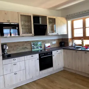 Apartment Am Kranzbach Fewo2, Krün